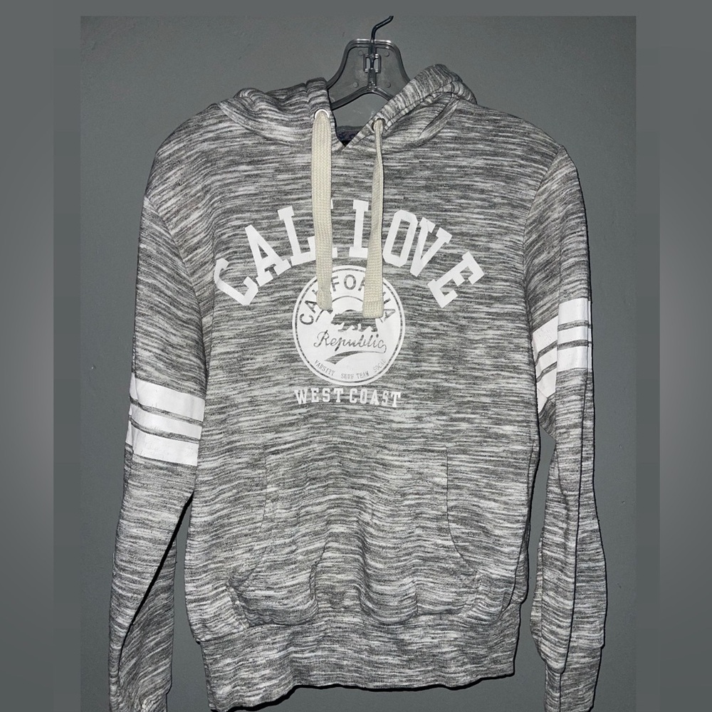 Women’s Sweater